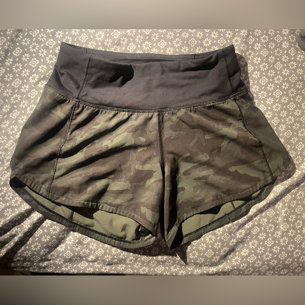 Lululemon Athletica Lined Highrise Hotty Short